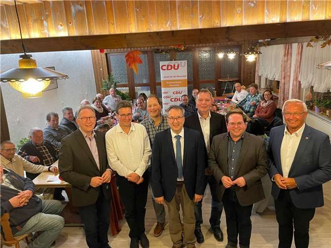 Die Mitglieder des CDU-Gemeindeverbandes Dierdorf wählten in ihrer Mitgliederversammlung in Wienau für die Wahl am 16.01.2022 Hans-Dieter Spohr zum Bürgermeister-Kandidaten für die Verbandsgemeinde Dierdorf.Foto: privat