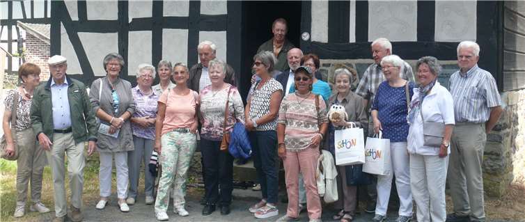 Die Mitglieder des Chors bei der Führung durch Hachenburg.Foto: privat