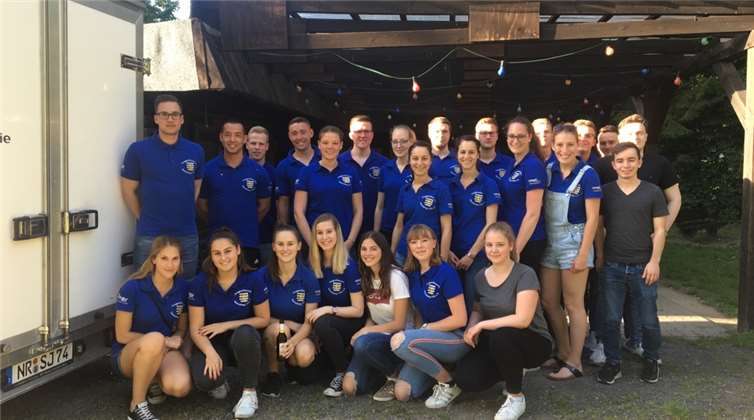 Die Mitglieder des Dattenberger Junggesellenverein 1759 e.V. Foto: privat