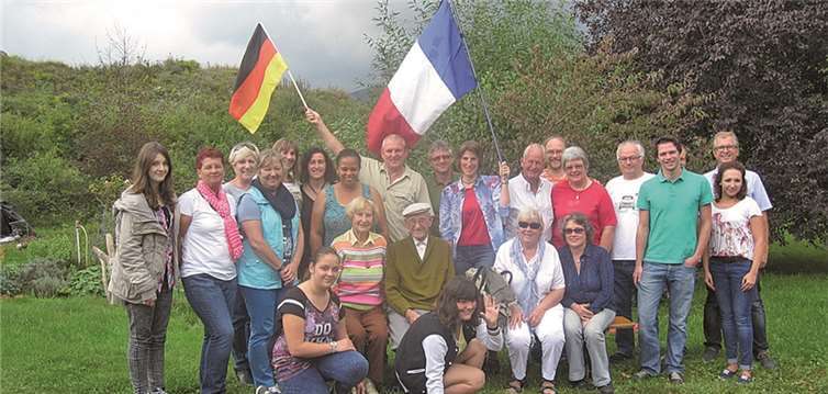 Die Mitglieder des Deutsch-Französischen Freundeskreises Mendig-Yerres feierten ein feucht-fröhliches Sommerfest. Privat