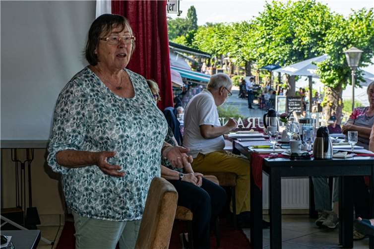 Die Mitglieder des Eifelvereins Bad Breisig waren zur Mitgliederversammlung ins Restaurant der Rheinresidenz eingeladen. Foto: privat