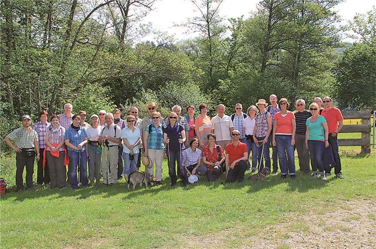 Die Mitglieder des Freitzeit-Sport-Clubs bei ihrer Wanderung. privat