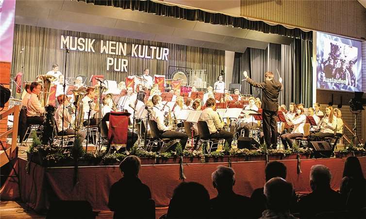 Die Mitglieder des Musikverein Löf präsentierten eine hervorragende Leistung.EP