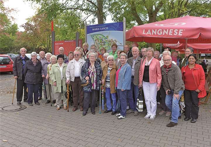 Die Mitglieder des Sozial- und Kulturförderkreises freuen sich auf den Besuch des Klosters Maria Laach. Günter Seifert