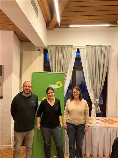 Die Mitglieder wählten auf der Versammlung in Vallendar Rebecca Stallbaumer als neue Sprecherin. Foto: Thomas Hildner