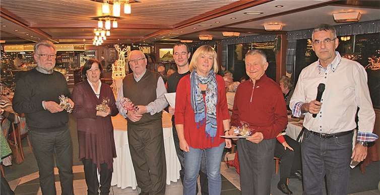 Die Mitglieder wurden führ ihr langjähriges Engagement geehrt.privat