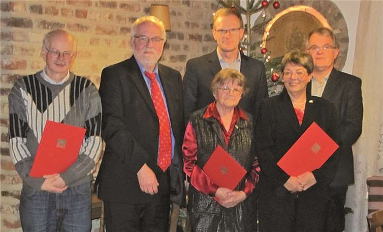 Die Mitgliederehrungen standen im Mittelpunkt der Weihnachtsfeier. privat