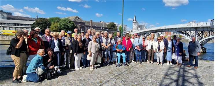 Die Mitgliederinnen und Mitglieder des MGV Westum beim Besuch in Lüttich.  Foto: Erwin Ritterrath