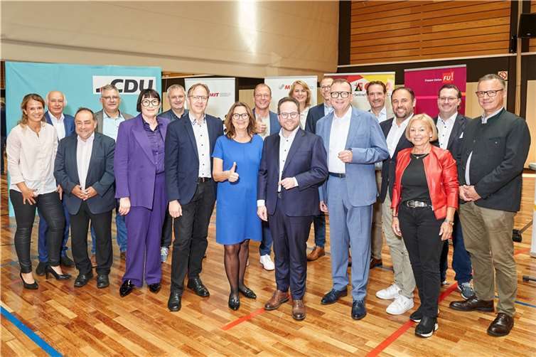 Die Mitgliederversammlung der CDU Mayen-Koblenz hat den hauptamtlichen Ersten Kreisbeigeordneten Pascal Badziong mit einem starken Ergebnis zum Landratskandidaten gewählt.  Fotos: Sascha Ditscher/CDU