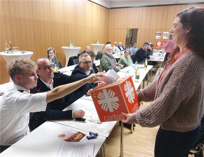 Die Mitgliederversammlung des Caritasverbandes Koblenz stimmte einer Satzungsänderung zu und wählte den neuen Aufsichtsrat.