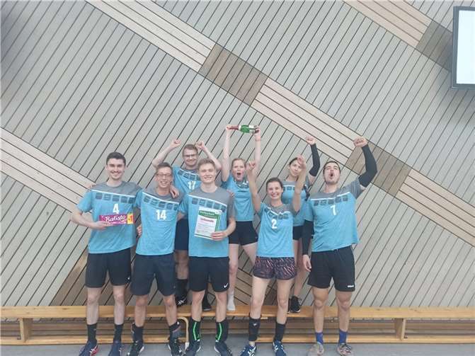 Die Mixed-Mannschaft des TV Remagen schaffte es tatsächlich, sich mit einem starken dritten Platz für die Landesmeisterschaft am 12. Juni 2022 in Neuwied zu qualifizieren. Foto: privat