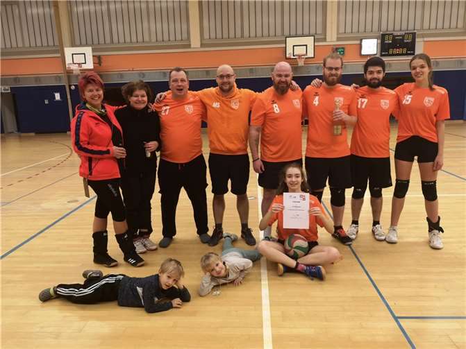 Die Mixed-Mannschaft des TV Vallendar – Volleyball.  Foto: TVV