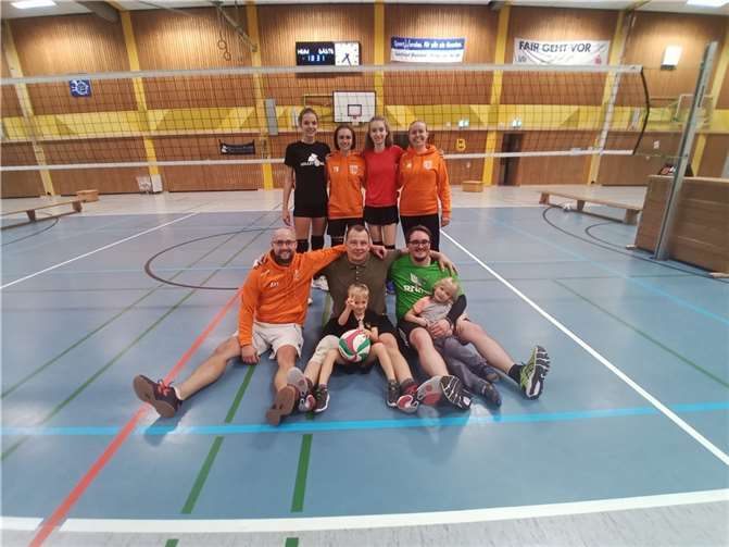 Die Mixed Mannschaft hat den Spieltag erfolgreich mit einem gut erkämpften zweiten Platz beendet.  Foto: TV Vallendar