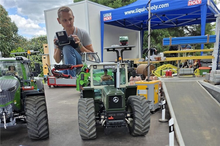 Brunnenfest Bad Breisig: Ehrenamt und Highlights mit Oldtimern und Modellbau