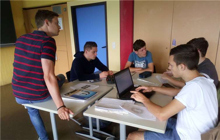 Die Modellierungstage waren für die Schülerinnen und Schüler eine interessante Erfahrung. privat