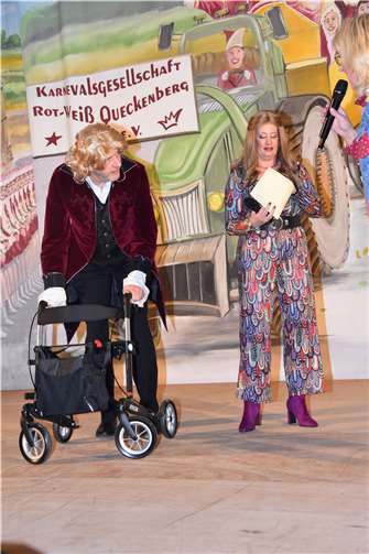 Die Moderatoren Thomas Gottschalk (Frank Obera) und Barbara Schöneberger (Tilly Finacchiara) führten humoristisch durch die Veranstaltung.