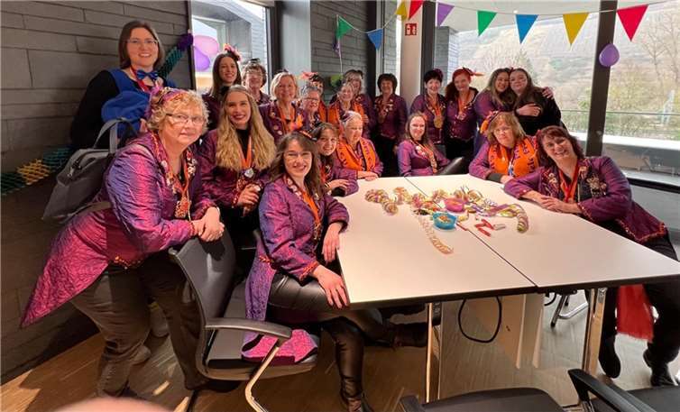 Die Möhnen blicken auf eine gelungene Karnevalssession zurück und freuen sich schon auf die nächste Session. Quellen: „Fidele Frauen“ Kobern