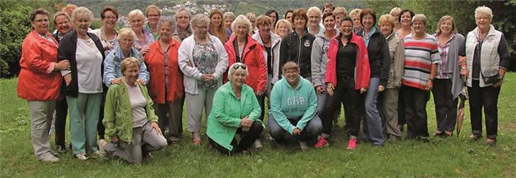 Die Möhnen feierten ihr diesjähriges Grillfest auf der Monte Klamotte. -AB-