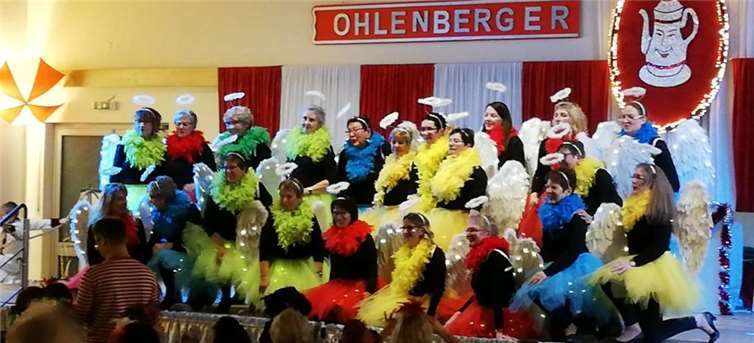 Die Möhnen nach dem Abschlussball.Foto: privat