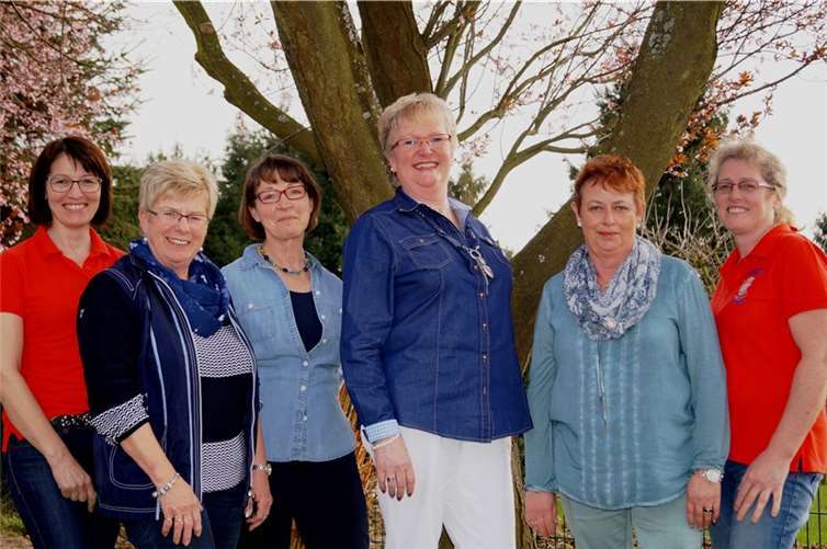 Die Möhnen sind auch außerhalb der Karnevalszeit sehr aktiv.privat