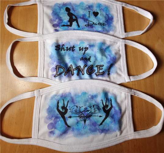 Die Mundschutzmasken.