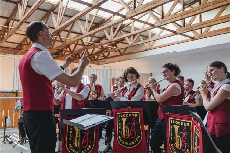 Die Musiker begeisterten das Publikum. Foto: Maximlian Herrgott