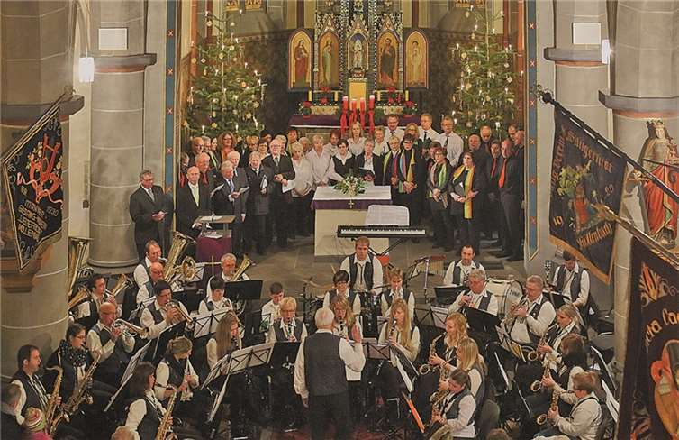 Die Musiker konnten die Zuschauer beim Adventskonzert begeistern.privat