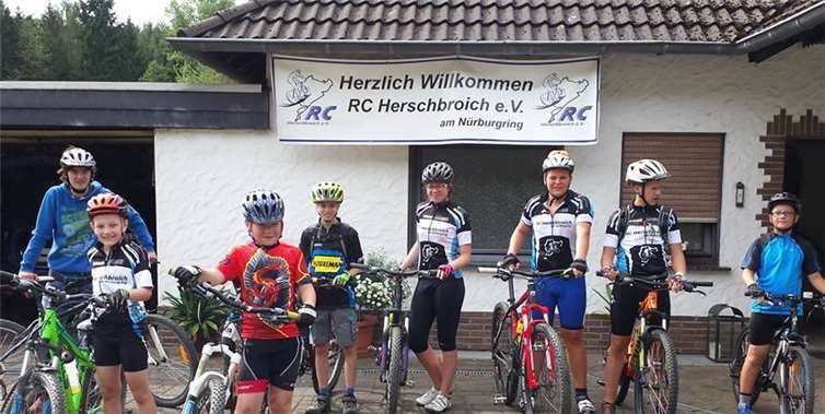 Die Nachwuchsbiker vom RC Herschbroich.privat