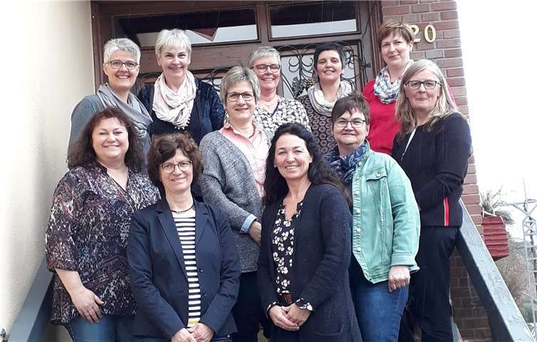 Die Namen vom neuen Vorstand: Pulger Andrea, Jung Annette, Treins Jutta, Schneiders Maria, Kesseler Gisela, Sandra Steimers, Stenshorn Johanna, Rita Antoni , Angela Schwarz-Bleser, Maria Schneiders.Foto: privat
