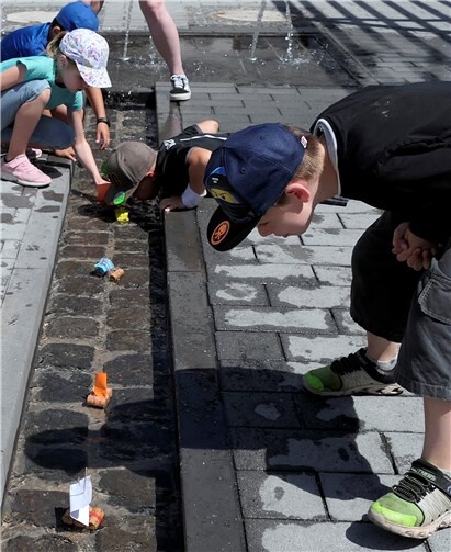 Die Neuauflage des berühmten Admiral’s Cup fand mit den Freizeit-Kapitänen der Dieblicher Kinder auf dem Klausenplatz statt. Foto: Manfred Eckhardt