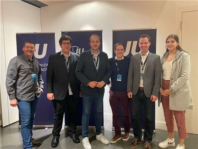 Die Neuwieder Delegation beim JU-Landestag: v.l.n.r. Christian Blum, Cedric Bellmann, Pierre Fischer, Stefan Schmitz, Simon Solbach und Caroline Brömmelhues.Foto: privat