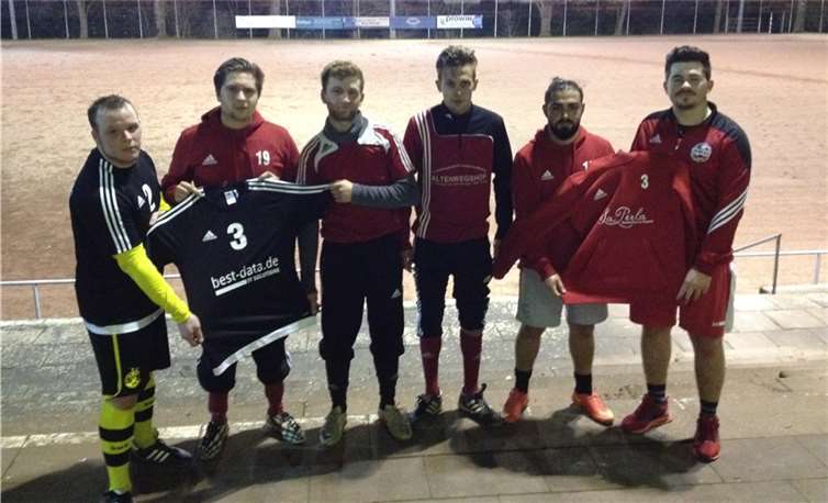 Die Neuzugänge der dritten Mannschaft des Ahrweiler BC (von links): Jan Sommer, Dardan Sulejmani, Ardian Dautaj, Philipp Buchner, Besnik Hasani und Arlind Salihu.privat