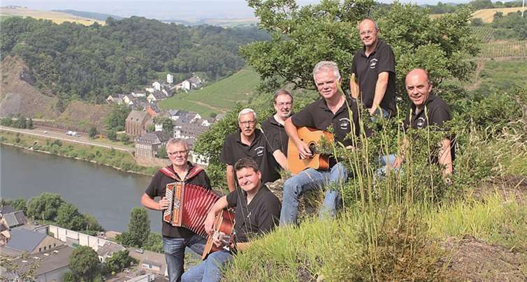 Die „Niederfeller Schdäifleda“ werden in Müden für den guten Zweck aufspielen.Privat