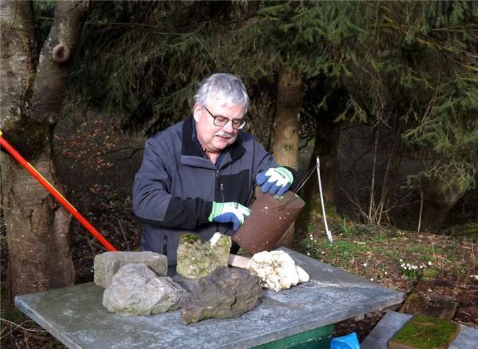 Die Nistkästen auf dem Dürrholzer Naturerlebnispfad wurden bereits für die kommende Brutsaison gesäubert. Foto: privat