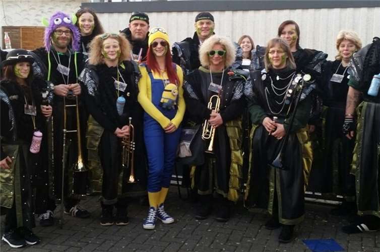 Die Nodefuddeler haben viel Freude an der Musik und treten nicht nur im Karneval auf.privat