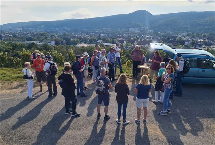 Die Offiziersgemeinschaft wanderte rund um Lantershofend. Foto: privat
