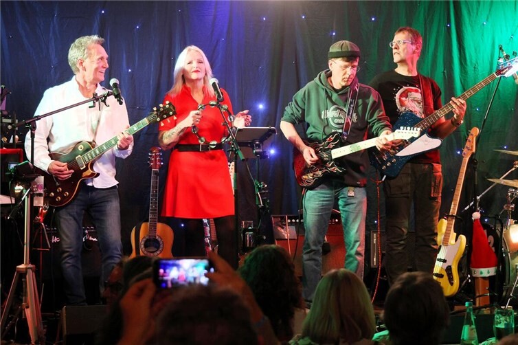 Die Oldstars auf der Bühne