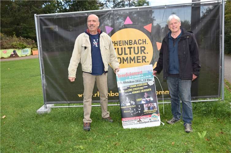 Die Organisatoren Manfred Bogen (li.) und Bernd Schumacher hoffen auf viele Gäste.Foto: EICH
