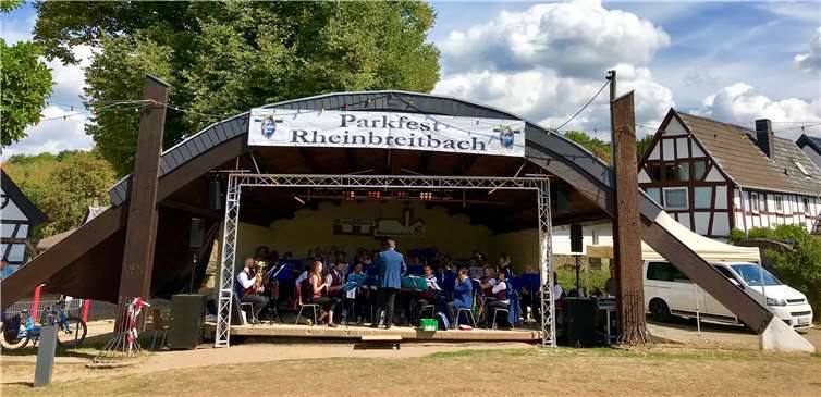 Die Organisatoren haben wieder ein buntes Bühnenprogramm zusammengestellt.