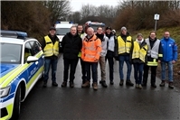 Die Organisatoren und Verantwortlichen der Übung, gemeinsam mit dem Leiter der  ...