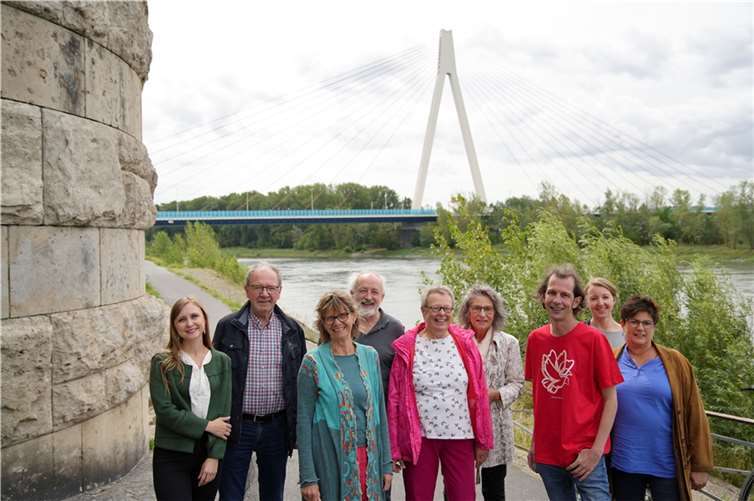 Die Organisatorinnen und Organisatoren der Lokalen Agenda 21 in Landkreis und Stadt Neuwied und das Stadtteilbüro der Sozialen Stadt Neuwied freuen sich auf viele Besucher beim Nachhaltigkeitsfest.  Foto: Maxie Meier/Stadt Neuwied