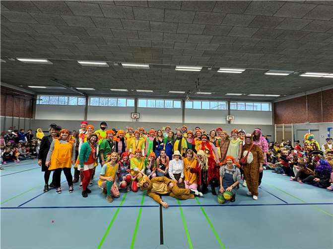 Die Pädagoginnen und Pädagogen der Katholischen Grundschule Meckenheim hatten sich zum großen Vergnügen der Kinder ganz dem Thema Pippi Langstrumpf verschrieben. Foto: privat