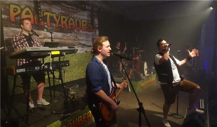 Die „Partyräuber“ geben alles.