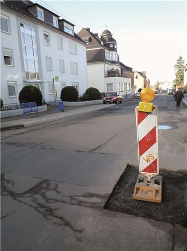 Die Pfarrer-Kraus-Straße in Arenberg wird endlich saniert.privat