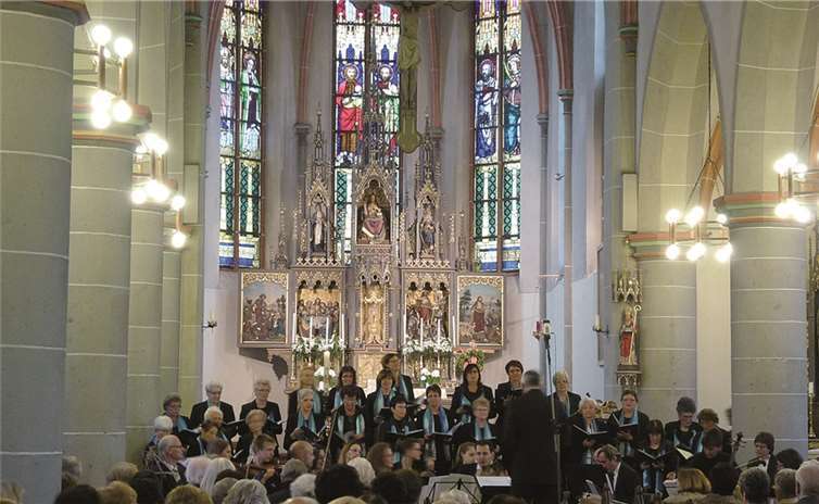 Die Pfarrkirche St. Willibrord in Plaidt war zum Konzert-Highlight komplett gefüllt.  Privat