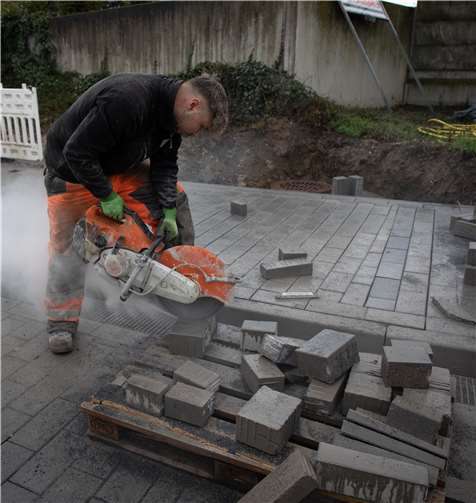 Die Pflasterung wird sich an die Machart des Pflasters auf der Hauptstraße anlehnen.