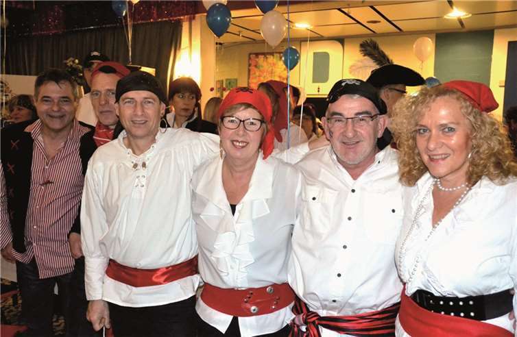 Die Piraten von der Swist sind treue Heimerzheimer Karnevalsfreunde. WEIGERT