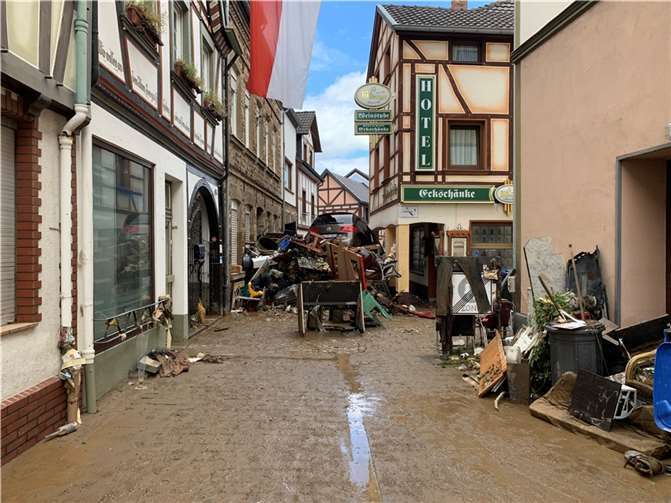 Drei Monate nach der Flut: So sieht Ahrweiler heute aus Die Plätzertstraße am 15. Juli. Foto: ROB