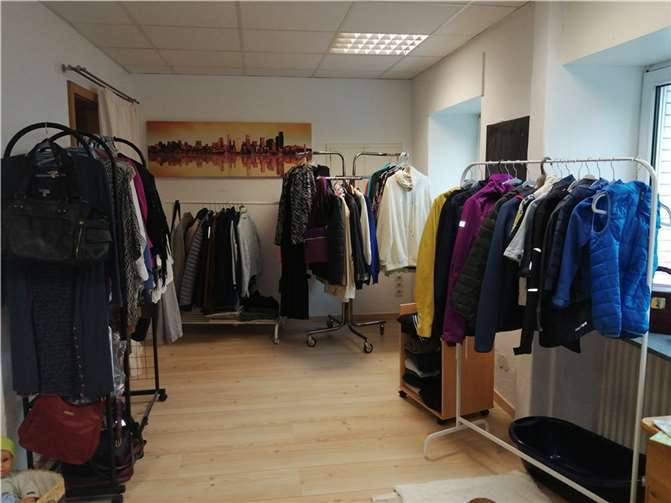 Die Plaidter Kleiderstube ist nicht ausschließlich für Migranten und Asylbewerber gedacht. Sie ist ein Ort für jeden. Foto: privat