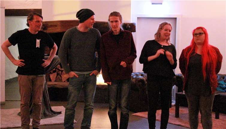 Die Poetry Slammer des Abends zitterten vor der ersten Publikumsentscheidung - Lasse Samström Mario el Toro Lenny Felling Leonie Batke und Nicki Schu. Fotos: KBL